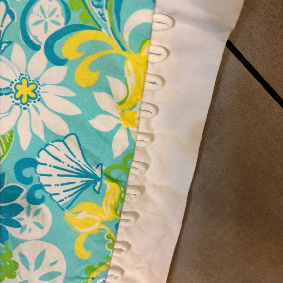 Lily Pulitzer blue and yellow Floral shell Print Cotton Skorts size 8 worn once - Picture 3 of 8
